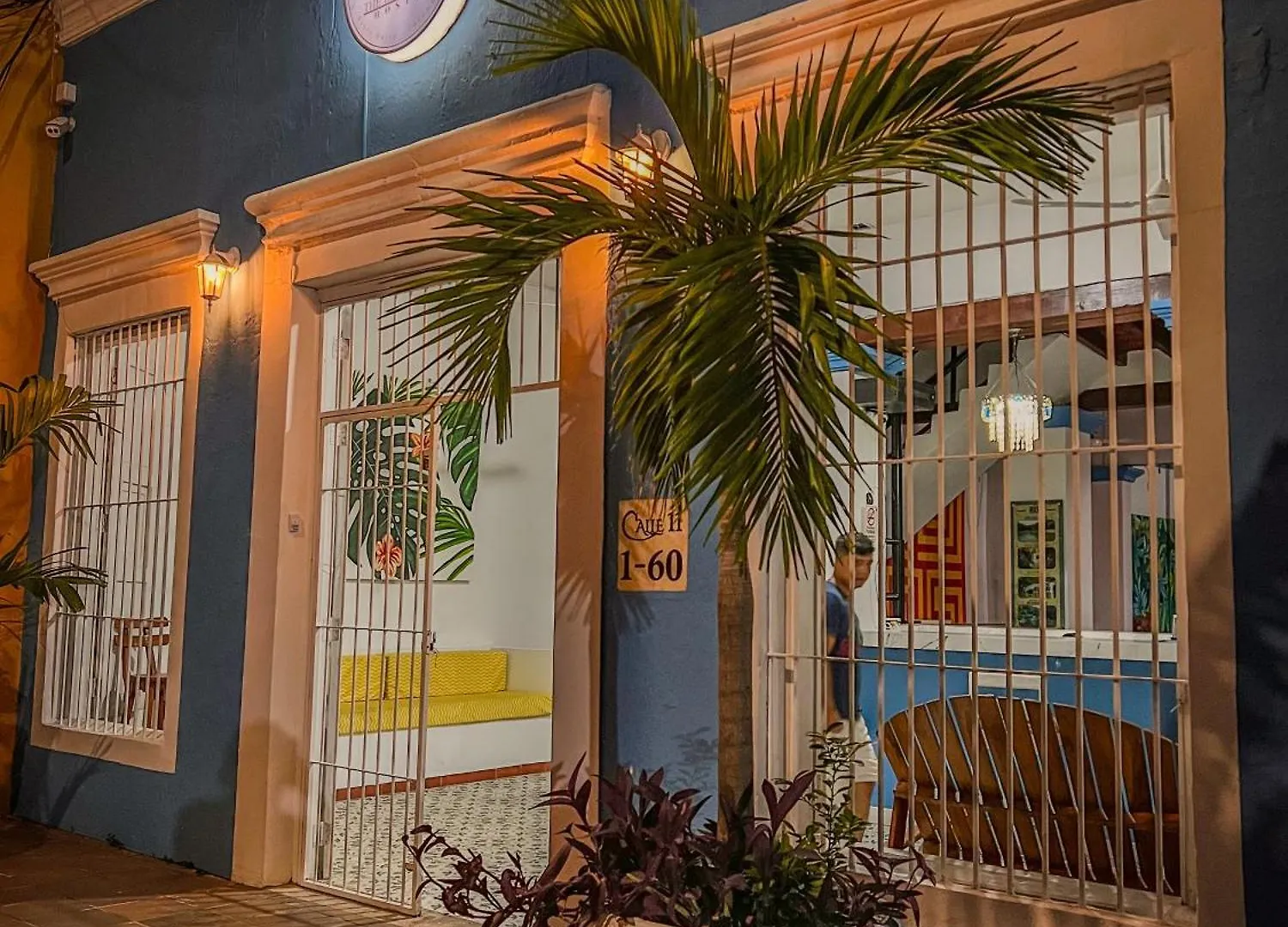The Blue House Hostel Santa Marta  Bed & Breakfast